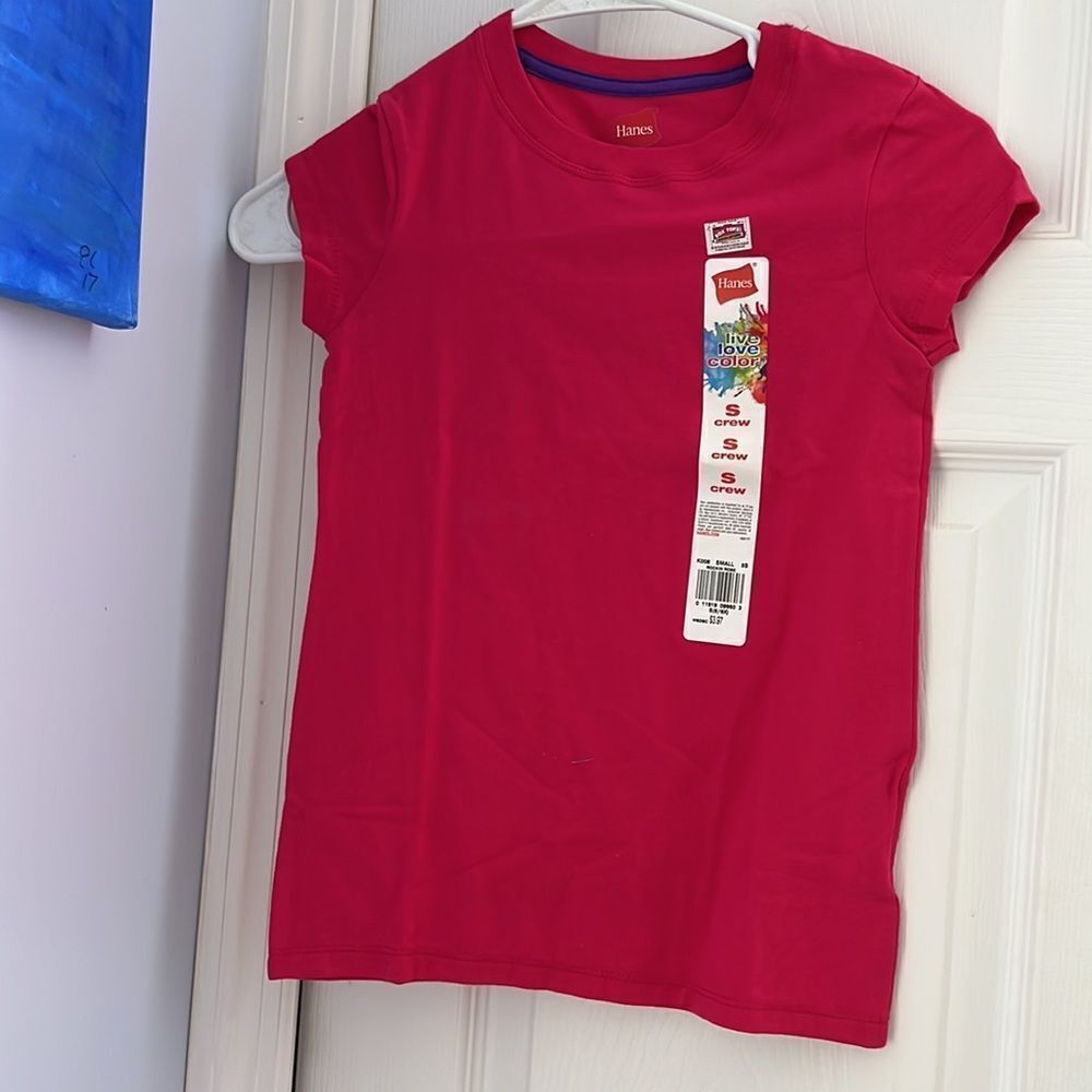 Kids Hanes plain short sleeve shirts (Multiple colors an Sizes Availab…